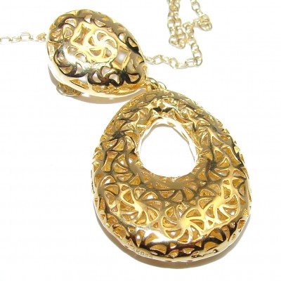 Dazzling 18K Gold .925 Sterling Silver handcrafted necklace