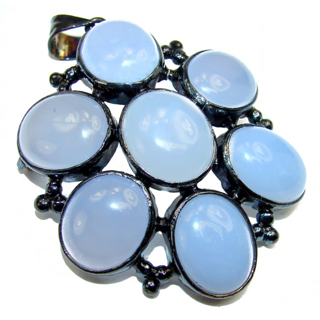 Spectacular Chalcedony Agate black rhodium over .925 Sterling Silver handmade Pendant Brooch