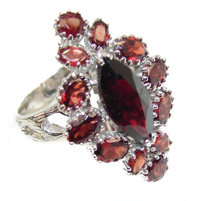 A MAGICAL INSPIRATION Authentic Garnet Sapphire .925 Sterling Silver handmade Ring s. 8 3/4