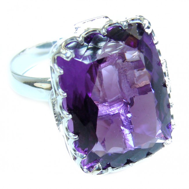 Purple Beauty 18.5 carat Amethyst .925 Sterling Silver Ring size 8 3/4