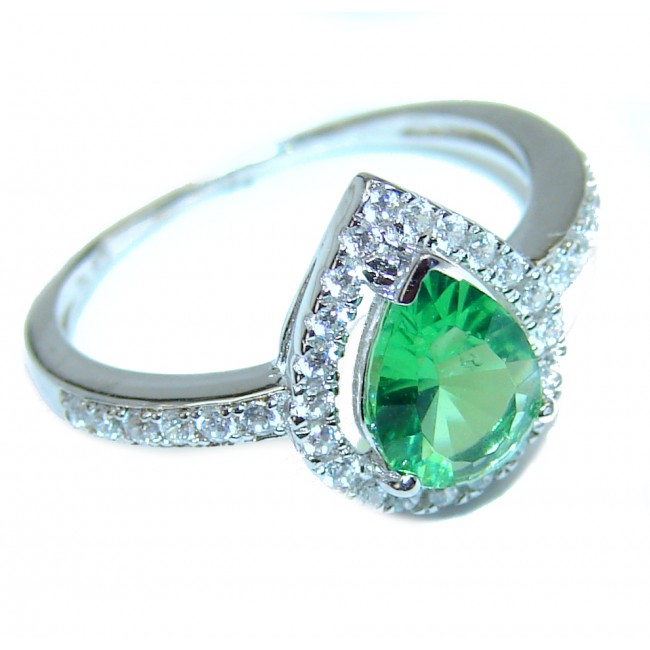 Energizing genuine Peridot .925 Sterling Silver handcrafted Ring size 6 1/4