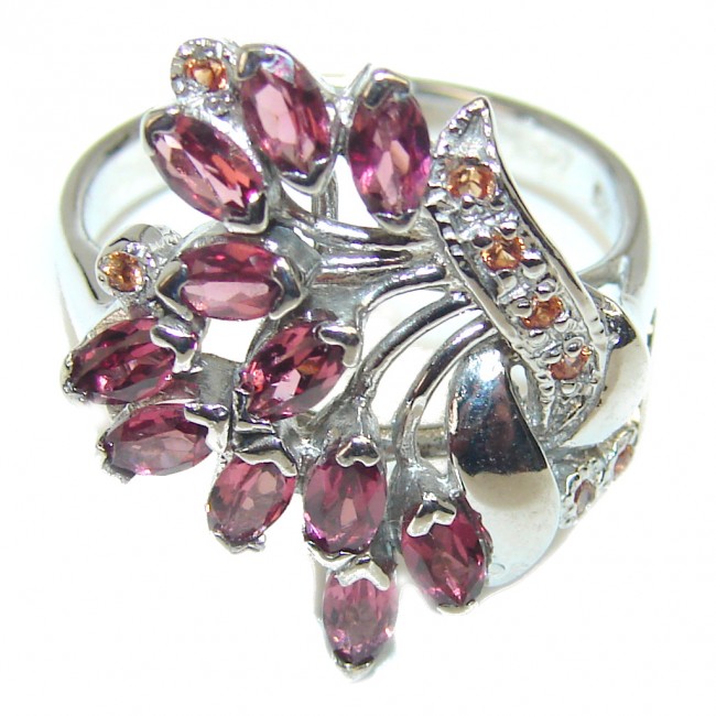 Real Beauty 9.5 carat Garnet .925 Sterling Silver Ring size 9