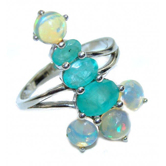 Victorian Style Ethiopian Opal Emerald .925 Sterling Silver ring; s. 7