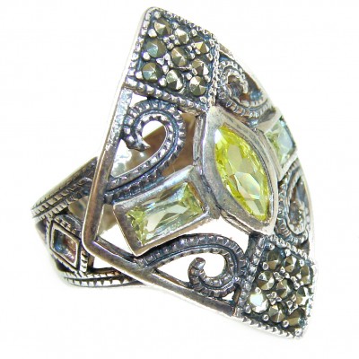 Peridot .925 Sterling Silver handcrafted Ring Size 6