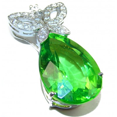 Perfect quality Green Topaz .925 Sterling Silver handmade Pendant