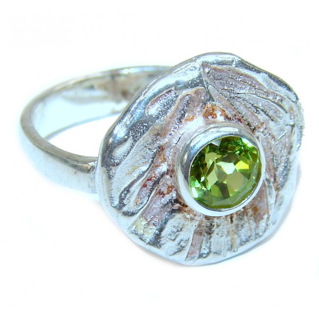 Genuine Peridot .925 Sterling Silver handcrafted Ring size 7