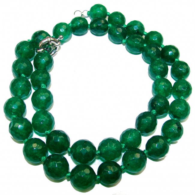 53.6 grams Rare and Unusual Green Botswana Agate Beads NECKLACE