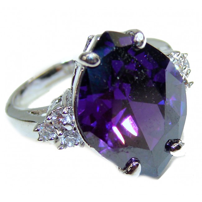 Purple Beauty 15.5 carat authentic Topaz .925 Sterling Silver Ring size 7 1/4
