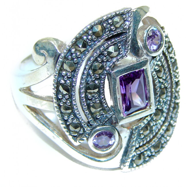 Purple Beauty 4.5 carat authentic Amethyst .925 Sterling Silver Ring size 8