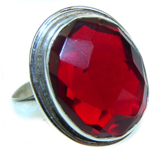 Incredible red Quartz .925 Sterling Silver Ring size 8