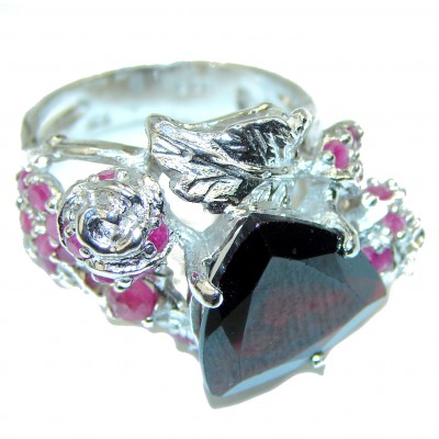 Incredible Garnet Ruby .925 Sterling Silver Ring s. 8