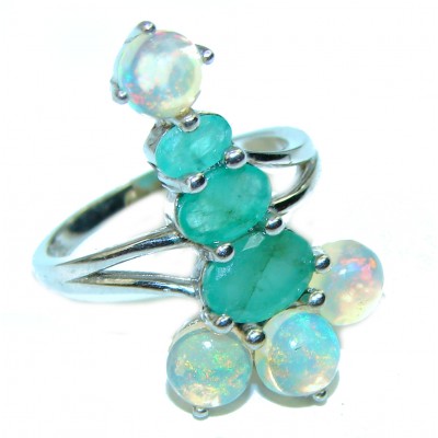 Victorian Style Ethiopian Opal Emerald .925 Sterling Silver ring; s. 6