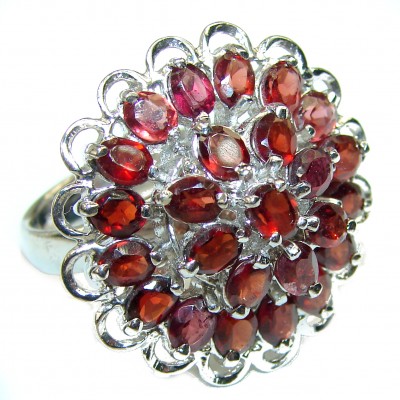 Red Beauty authentic Garnet .925 Sterling Silver Ring size 7