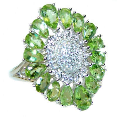 Green Power Peridot .925 Sterling Silver ring s. 6 1/4