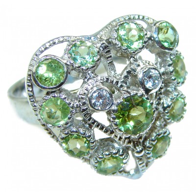 Green Heart Genuine Peridot .925 Sterling Silver Handcrafted Ring size 7