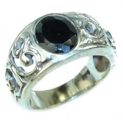 Black Onyx .925 Sterling Silver handcrafted ring; s. 8 1/4