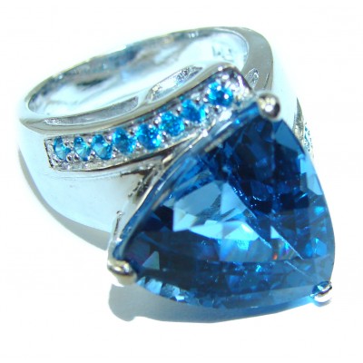 22.8 carat Large Swiss Blue Topaz .925 Sterling Silver handmade Ring size 5 3/4