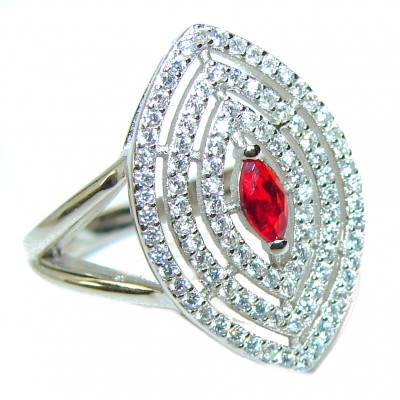 Red Beauty authentic Garnet .925 Sterling Silver Ring size 7 3/4
