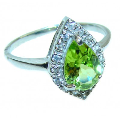 Green Power authentic Peridot .925 Sterling Silver ring s. 7 1/4