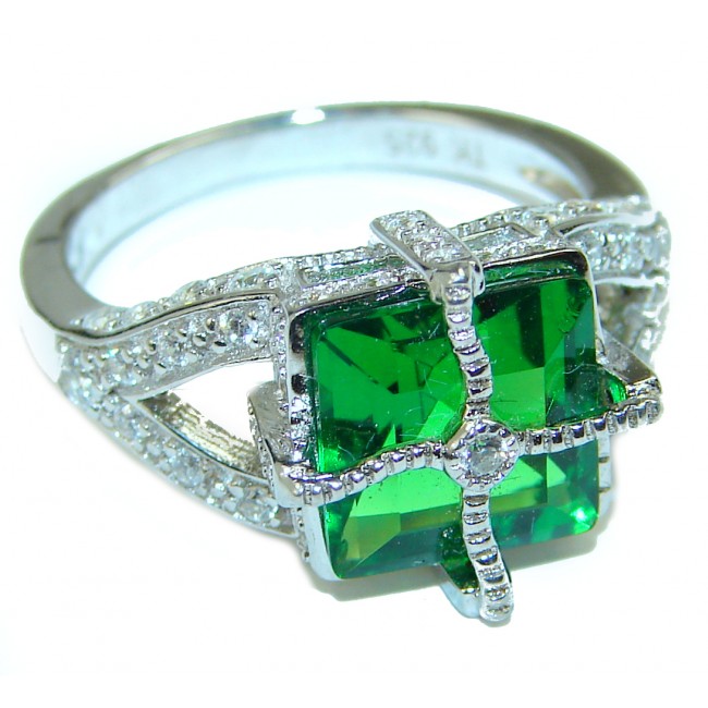 Excellent quality Chrome diopside .925 Sterling Silver ring size 8