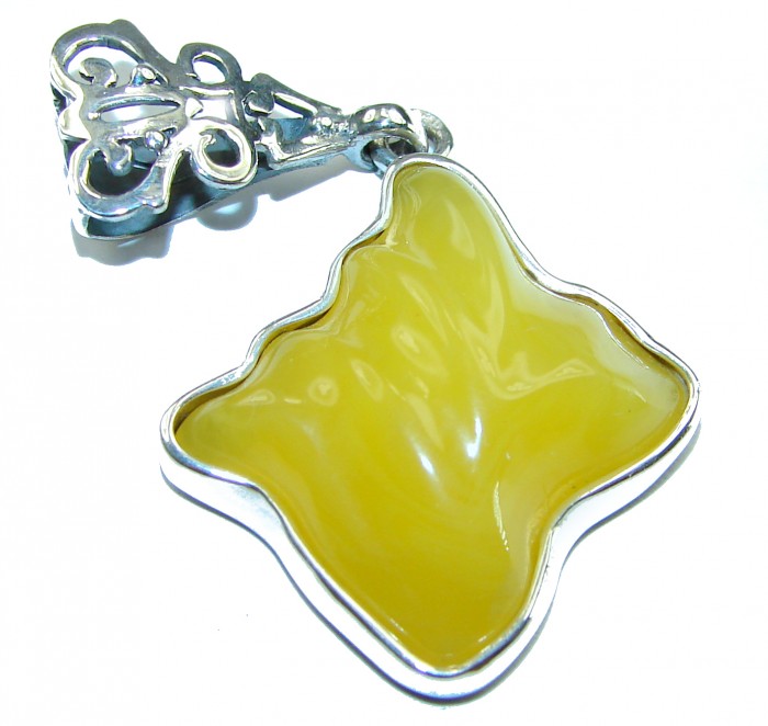 Prehistoric authentic Baltic Amber .925 Sterling Silver handcrafted pendant