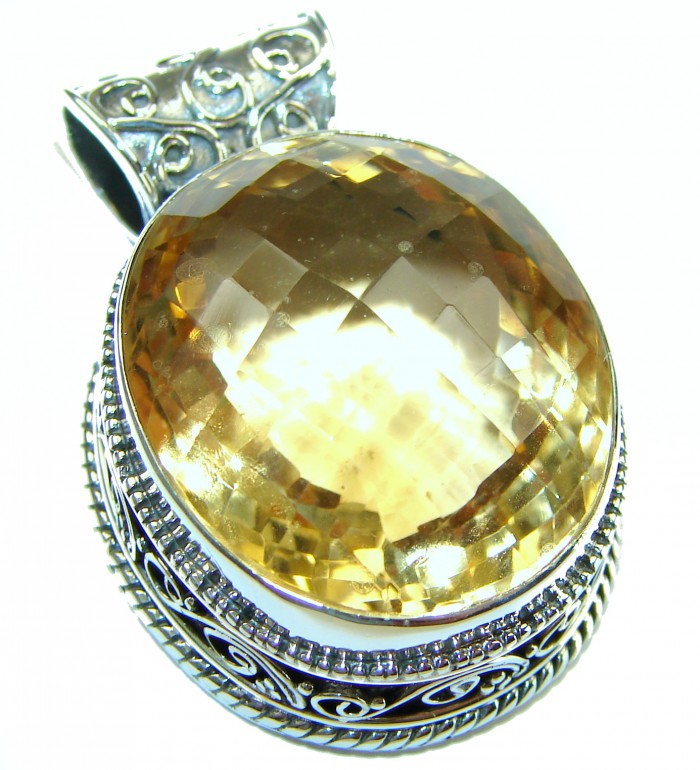 Cosmic Blast Oval cut flawless Lemon Quartz .925 Sterling Silver handcrafted pendant