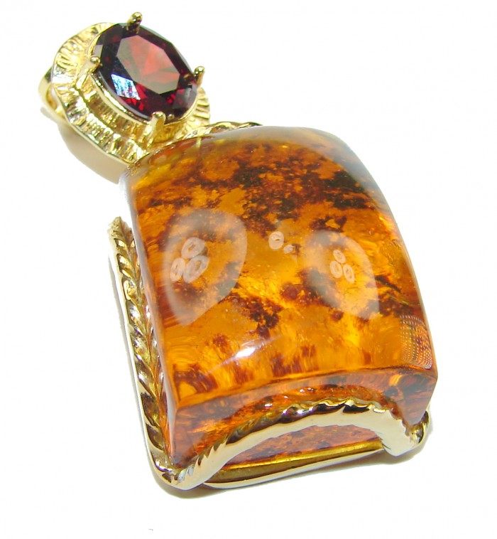 Vintage Beauty authentic Baltic Amber 14k Gold over .925 Sterling Silver handcrafted pendant