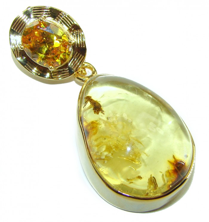 Vintage Beauty authentic Golden Baltic Amber 14K Gold over .925 Sterling Silver handcrafted pendant