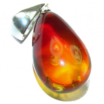 Vintage Beauty authentic Baltic Amber .925 Sterling Silver handcrafted pendant