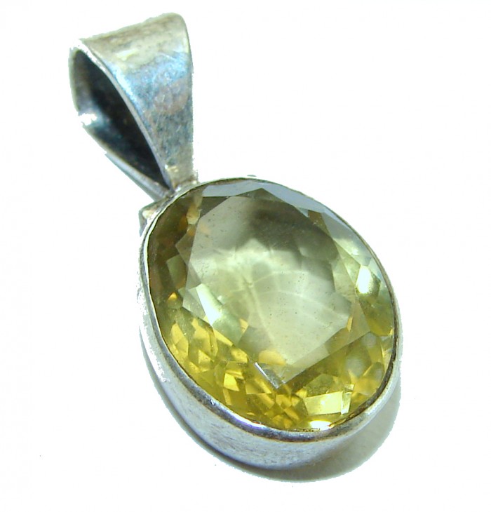 Champagne Topaz black rhodium over .925 Sterling Silver handcradfted Pendant