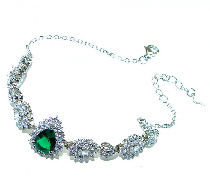 Timless Treasure 4.5 carat Emerald .925 Sterling Silver handcrafted Bracelet