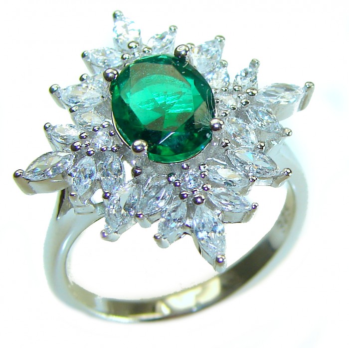 Luxurious 2.3 carat Emerald .925 Sterling Silver handcrafted Ring s. 8