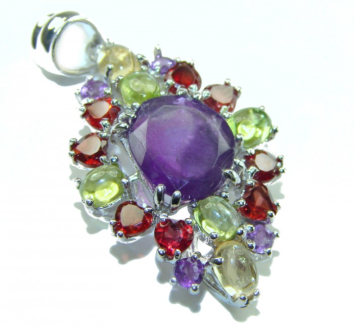 Vintage Design 11.6 carat Amethyst .925 Sterling Silver handcrafted Pendant