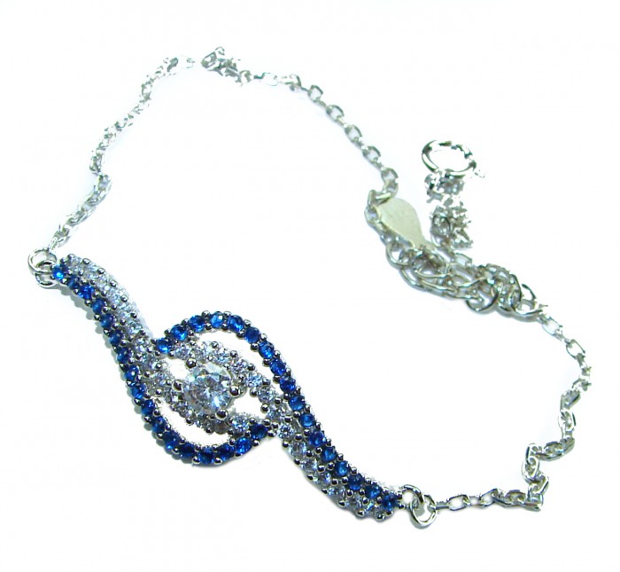 Luxurious 10.4 carat Sapphire .925 Sterling Silver handcrafted Bracelet