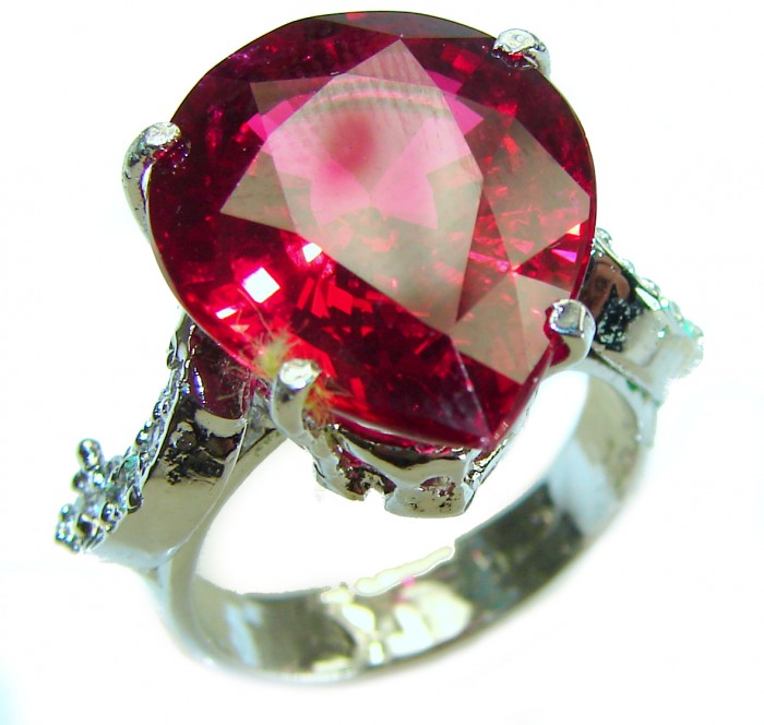 Bella Rosa authentic 22.5 carat Red Topaz .925 Silver handcrafted Cocktail Ring s. 7 3/4