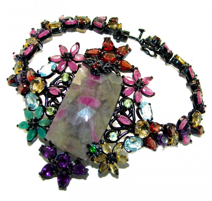 Dolce Vita - Precious Natural 172.5 carat Ruby Amethyst black rhodium over .925 Sterling Silver handcrafted bracelet
