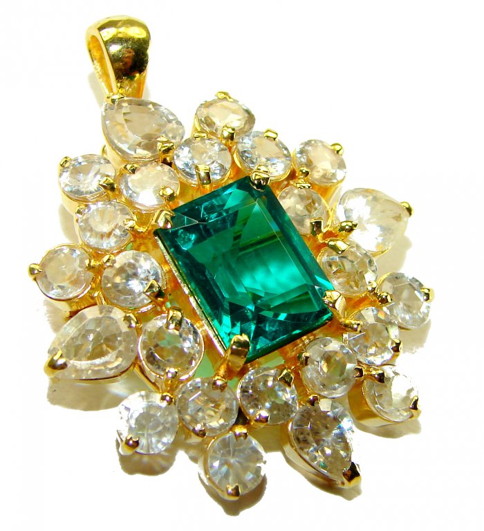 Vintage style Beauty 14.5 carat Emerald 14K Gold over .925 Sterling Silver handmade Pendant - Brooch - video