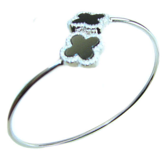 A black four-leaf clover Onyx .925 Sterling Silver handcrafted Bracelet