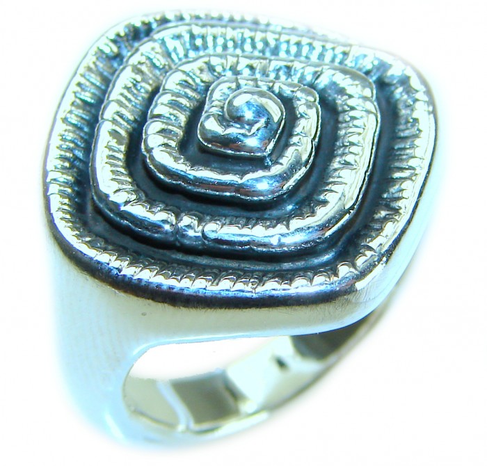 Natural Beauty Italy Made Silver Sterling Silver ring s. 6