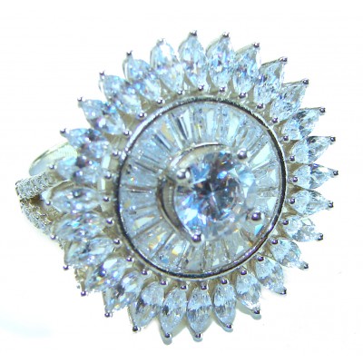 9.8 carat White Topaz .925 Sterling Silver brilliantly handcrafted ring s. 7