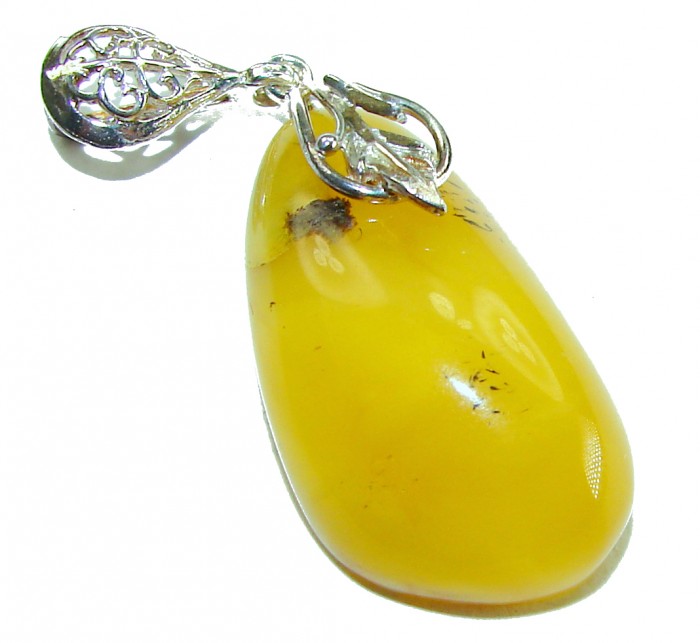 Prehistoric Authentic Baltic Amber .925 Sterling Silver beautifully handcrafted Pendant