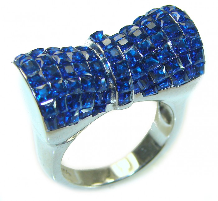 Endlessly Enchanting - 19.2 carat Authentic Sapphire .925 Sterling Silver handmade Statement Ring size 7