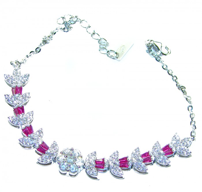 Art Deco - Luxurious natural 11.5 carat Ruby .925 Silver handcrafted bracelet