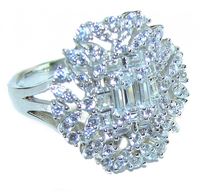 11.8 carat White Topaz .925 Sterling Silver brilliantly handcrafted ring s. 6 1/4