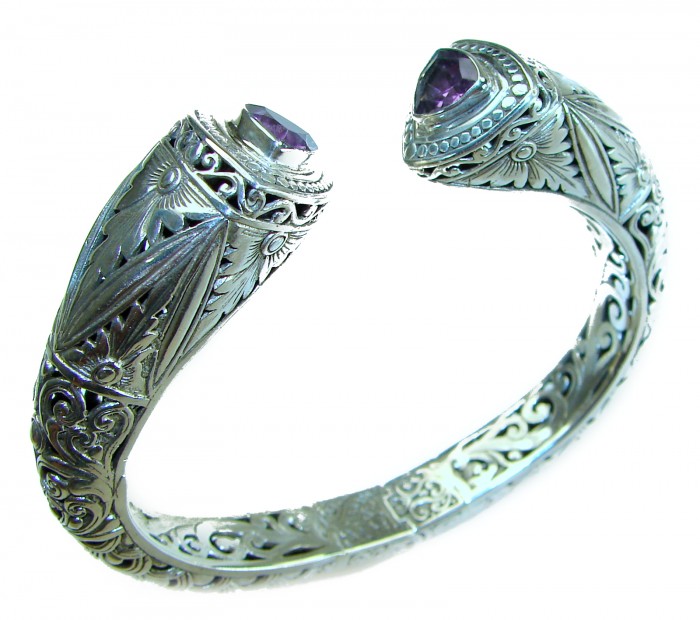 Infinity 49.5 grams authentic 8.9 carat Amethyst Floral Bracelet in .925 Sterling Silver handcrafted bracelet