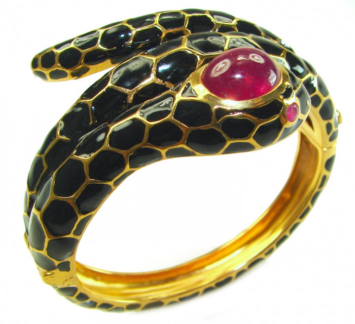 Huge Black Cobra Snake Genuine 8.2 carat natural Kashmir Ruby INLAY ONYX 18K Gold over .925 Sterling Silver handcrafted Bracelet
