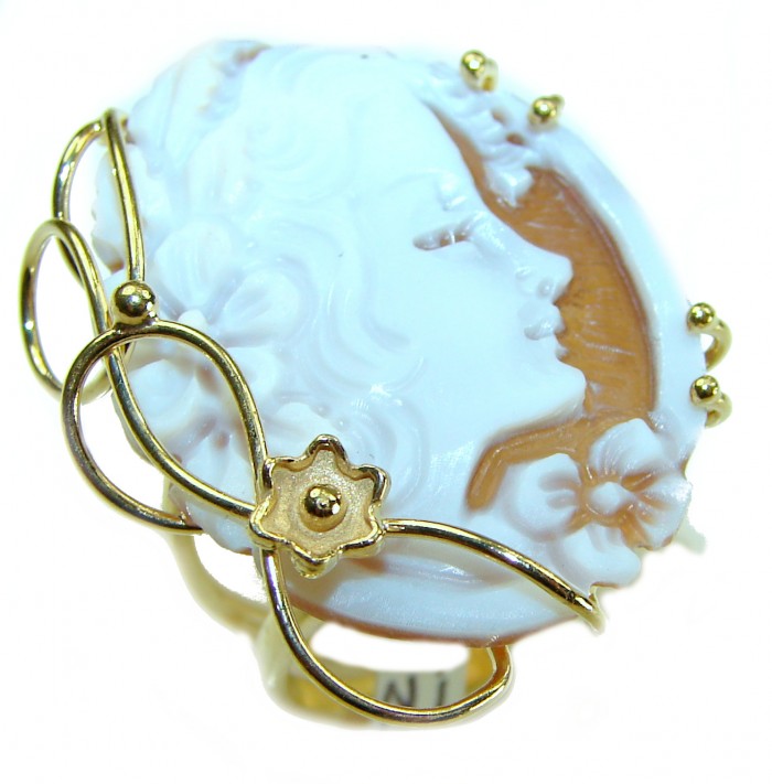 Exquisite oval Cameo 18K Gold over .925 Sterling Silver handcrafted Made in Italy Statement ring; s. 7 ADJUSTABLE