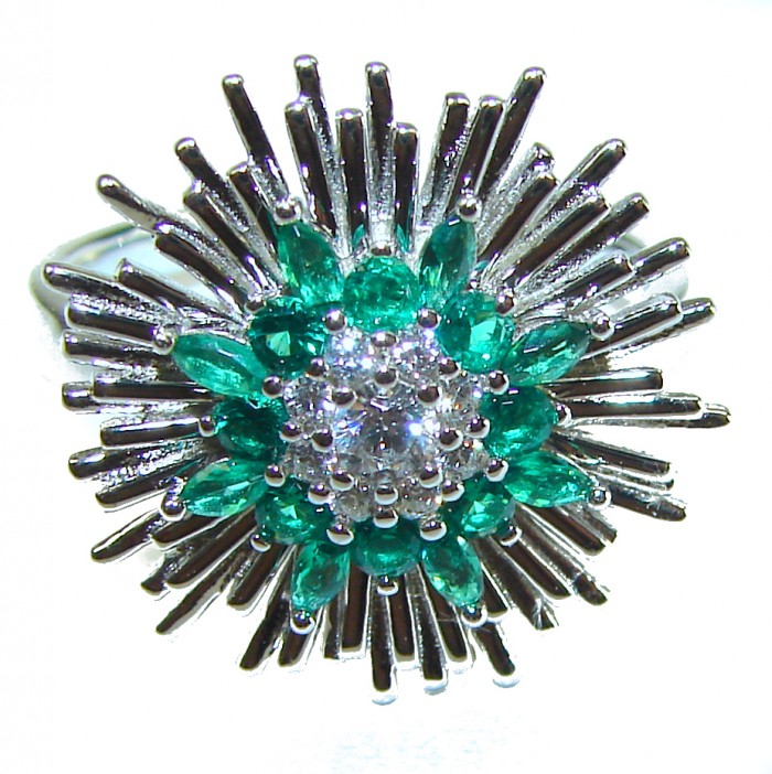 Authentic 8.2 carat Colombian Emerald .925 Sterling Silver handcrafted Ring size 8