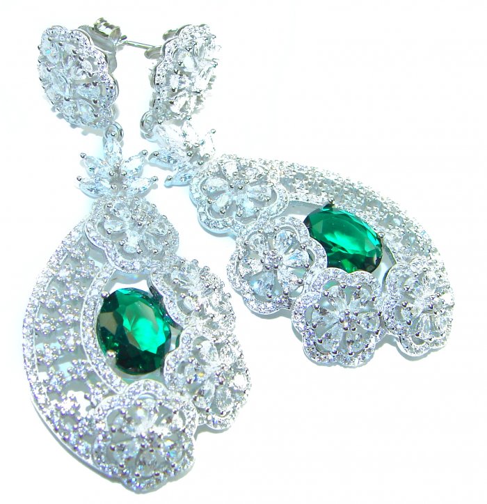 Special design! Opera - Precious - 11.8 carat Emerald .925 Sterling Silver handcrafted Statement earrings - video