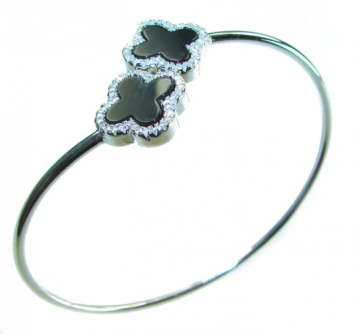 A black four-leaf clover Onyx .925 Sterling Silver handcrafted Bracelet